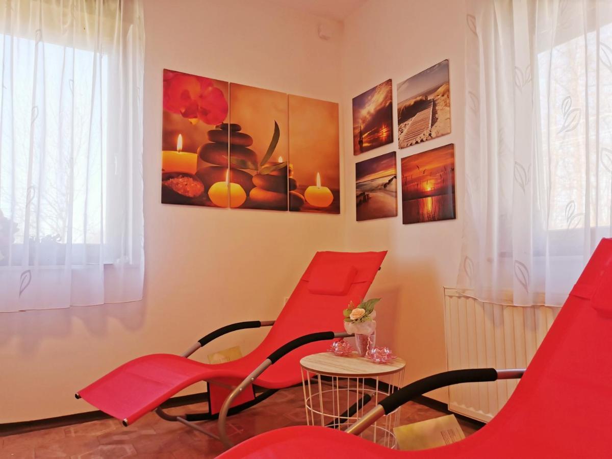 Urlaub Fuer Die Seele - Erholung Pur In Der Natur - Ferienhaus Mit Infrarotkabine & Relax-Raum Rucmanci Eksteriør bilde